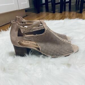 Bella Vita leather cream colored laser cut sandals